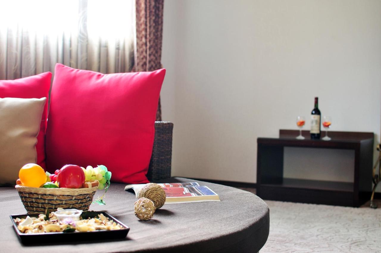 Tai-Yi Red Maple Resort Puli Ngoại thất bức ảnh